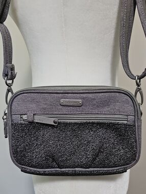 Baggallini Securtex Anti-Theft Festival Bag - Like New - Crossbody / Shoulder /